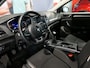 Renault Megane Estate 1.3 TCe Intens * Vraag naar beschikbaarheid * - Camera, dode hoek detector, head-up display, parkeerassistent