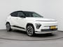 Hyundai Kona Electric Comfort Smart 65.4 kWh | Warmtepomp | Stoel + stuurverwarming | V2L | Bluelink app | Navigatie | Camera | Adaptive cruise control