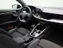 Audi A3 Sportback 35 TFSI S edition | 17 inch velgen | Automaat | Adaptive cruise control | Trekhaak | Parkeersensoren achter | Extra getint glas |