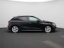 Audi A3 Sportback 35 TFSI S edition | 17 inch velgen | Automaat | Adaptive cruise control | Trekhaak | Parkeersensoren achter | Extra getint glas |