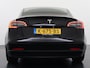Tesla Model 3 RWD SR+ 325PK Trekhaak Lmv 18" AutoPilot FSD Leder Pano-dak Adaptive-Cruise Camera's Elektr.-Stuur+Stoelen+Spiegels+Geheugen+Easy-Entry+Verwarmde stoelen Park assistent Pdc WIFI Lane-Assist Speed-Assist SOH 92% Navi LED Comfortstoelen ACC DAB Voorverwarmen interieur via App Keyless One-Pedal-Drive 1e Eigenaar Origineel Nederlandse Auto 1.584kg licht!