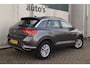 Volkswagen T-Roc 1.5 TSI 150pk DSG Style -NAVI-ECC-PDC-