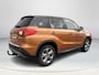 Suzuki Vitara 1.6 Exclusive Trekhaak | Verwarmbare buitenspiegels | All Seasonbanden | Achterruitrijcamera | Stoelverwarming | Cruise Control | Climate Control | Navigatiesysteem | Apple CarPlay & Android Auto | 12 maanden BOVAG garantie
