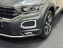 Volkswagen T-Roc 1.0 TSI United | LED | Navi | ACC