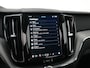 Volvo XC60 2.0 T6 Plug-in hybrid AWD Plus Dark | 360° Camera | Panoramadak | Trekhaak | BLIS | Adaptive Cruise | Leder | Keyless
