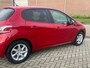 Peugeot 208 1.2 VTi Style 82PK 5 deurs! NL AUTO NAP! Navi l Trekhaak l Airco l LED l LMV! NIEUWE DISTRIEBUTIE l TOPSTAAT l DEALER