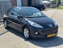 Peugeot 207 1.4 VTi Allure 95PK! NL AUTO NAP! PANORAMA l LEER l PDC l CRUISE l Trekhaak l Airco ECC l LMV! TOPSTAAT!
