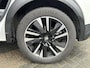 Peugeot e-2008 EV GT Première 3 fase 50 kWh VAN: 18.400,- VOOR: 16.770,- UW EINDEJAARSVOORDEEL: 1.630,- | RIJKLAARPRIJS INCL. 12MND BOVAG GARANTIE | STOELVERWARMING | DODE HOEK EN CAMERA