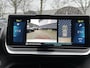 Peugeot e-2008 EV GT Première 3 fase 50 kWh VAN: 18.400,- VOOR: 16.770,- UW EINDEJAARSVOORDEEL: 1.630,- | RIJKLAARPRIJS INCL. 12MND BOVAG GARANTIE | STOELVERWARMING | DODE HOEK EN CAMERA