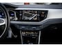 Volkswagen Polo 1.0 TSI Move 95pk | Navigatie | Parkeer hulp | App Connect | Stoelverwarming |