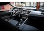 Volkswagen Polo 1.0 TSI Move 95pk | Navigatie | Parkeer hulp | App Connect | Stoelverwarming |
