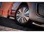 Volkswagen e-Up! 16Kwh |Snellaadaansluiting | Cruise control | Parkeer hulp | Camera | Stoelverwarming | Climate control |