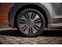 Volkswagen e-Up! 16Kwh |Snellaadaansluiting | Cruise control | Parkeer hulp | Camera | Stoelverwarming | Climate control |