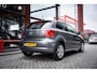 Volkswagen Polo 1.2 TSI Highline | Cruise control | Stoelverwarming | Parkeer hulp | Airco | Navigatie |