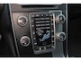 Volvo V60 T4 Business Sport - Parkeerverwarming - Volvo On Call - Bi-Xenon koplampen - schijf/kantel dak - Verwarmde voorstoelen & stuur - Navigatie - Parkeersensoren voor en achter - trekhaak - 18 inch LMV