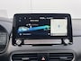 Hyundai Kona Electric EV Limited 64 kWh / Trekhaak / Cruise control adaptief met Stop&Go en stuurhulp / Achterbank verwarmd /
