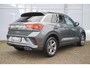 Volkswagen T-Roc 1.5 TSI 150pk DSG R-Line | Trekhaak | Navigatie | Stoelverwarming