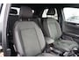 Volkswagen T-Roc 1.5 TSI 150pk DSG R-Line | Trekhaak | Navigatie | Stoelverwarming