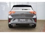 Volkswagen T-Roc 1.5 TSI 150pk DSG R-Line | Trekhaak | Navigatie | Stoelverwarming