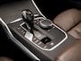BMW 3-Serie Touring 318i Sportline 157Pk Automaat (APPLE CARPLAY, GROOT NAVI, ZWART HEMEL, LEDER, STOELVERWARMING, SPORTSTOELEN, CAMERA, ELEK ACHTERKLEP, GETINT GLAS, TREKHAAK, NIEUWSTAAT)