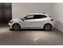 Renault Clio 1.6 E-Tech Hybrid 140 R.S. Line - Stoelverwarming - Apple Carplay/Android Auto - Trekhaak - Parelmoer - Dodehoekdetectie - Leder - Virtual Cockpit