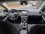 Volvo V40 Cross Country 2.0 T3 Momentum LED Cruise Control Climate Control Sportvelgen Trekhaak Navigatie