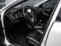 Volvo V40 Cross Country 1.6 D2 Summum | Leder | Navi | PDC | Cruise control