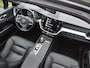 Volvo XC60 2.0 T8 Twin Engine AWD Inscription | Trekhaak | Luchtvering | Panoramadak | Black Edition |