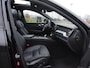 Volvo XC60 2.0 T8 Twin Engine AWD Inscription | Trekhaak | Luchtvering | Panoramadak | Black Edition |