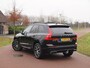 Volvo XC60 2.0 T8 Twin Engine AWD Inscription | Trekhaak | Luchtvering | Panoramadak | Black Edition |