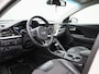 Kia Niro 1.6 GDi Hybrid DynamicLine | AUTOMAAT | ADAPTIEVE CRUISE | NAVIGATIE | CAMERA | PDC | LMV | HALF LEDER |