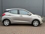Hyundai i10 1.0 Comfort / Eerste Eigenaar / Dealer Onderhouden / All Season / Navigatie via Apple Carplay & Android Auto / Cruise / Airco / DAB /