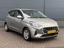 Hyundai i10 1.0 Comfort / Eerste Eigenaar / Dealer Onderhouden / All Season / Navigatie via Apple Carplay & Android Auto / Cruise / Airco / DAB /