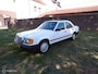 Mercedes-Benz 200-Serie 200-500 200 D