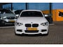 BMW 1-Serie 114i Business+ NAVIGATIE/ LEDER/ LM 17/ PDC