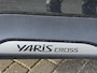 Toyota Yaris Cross 1.5 Hybrid 115 Dynamic Automaat / Fabrieksgarantie tot 05-2028 < 100.000km, tot 10 jaar mogelijk** / Navigatie via Apple Carplay Android / Stuur-, stoel- en voorruitverwarming / Camera / Adaptieve CC / 17" LM wielen /