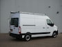 Renault Master T35 2.3 dCi 135 L2H2 Comfort - Lage kilometerstand! - All Seasonbanden - Achteruitrijcamera - Cruise Control - Trekhaak