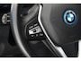 BMW 3-Serie Touring 330e xDrive Sport Line | Camera | Shadow | Sportstoel | Sfeerverlichting | Stoelverwarming | 18" |