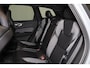 Volvo XC60 T6 Recharge AWD Plus Black Edition - Panorama/schuifdak - IntelliSafe Assist & Surround - 360º Camera - Harman/Kardon audio - Adaptieve LED koplampen - Verwarmde voorstoelen, stuur & achterbank - Parkeersensoren voor & achter - Elektr. bedienb. voorstoelen met geheugen - Head up display - Draadloze tel. lader - Extra getint glas - 21' LMV