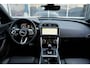 Jaguar XE 2.0 P250 R-Dynamic SE *54.925km* |Blackpack| Leder/Navi/Camera/Virtual Cockpit