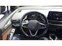 Volkswagen ID.4 First 204pk 77 kWh accu | Navi | PDC | Camera | Donker glas | Alcantara/leer | Verwarmde stoelen | Apple carplay