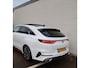 Kia ProCeed 1.6 T-GDi 204pk DCT7 GT Automaat I Panoramadak I Stoelverw. I Camera I PDC V+A I Memory I Navi I 18 Inch I JBL I
