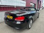 BMW 1-Serie Cabrio 120i High Executive // 122 DKM NAP // Automaat // Clima // Cruise control // PDC // Leder