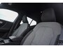 Volvo XC40 2.0 B4 Plus Dark | Adaptive Cruise Control | Verwarmbare voorstoelen | Achteruitrijcamera | 19 inch | Google |