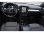 Volvo XC40 2.0 B4 Plus Dark | Adaptive Cruise Control | Verwarmbare voorstoelen | Achteruitrijcamera | 19 inch | Google |