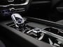 Volvo XC60 2.0 T6 Plug-in hybrid AWD Plus Dark 350PK Aut. Pano-Schuifdak, SOH 98%, Trekhaak, Alarm, Harman Kardon, Stoelverwarming, Memorystoelen, 19" LM Velgen