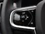 Volvo XC60 2.0 T6 Plug-in hybrid AWD Plus Dark 350PK Aut. Pano-Schuifdak, SOH 98%, Trekhaak, Alarm, Harman Kardon, Stoelverwarming, Memorystoelen, 19" LM Velgen