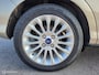 Ford B-Max 101 PK Titanium Pdc V+A Chroom DonkerGlas 16"Velg Clima
