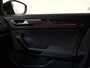 Volkswagen T-Roc 1.5 TSI Sport R-Line | Navigatie | Virtual Cockpit | Climate Control | DAB | Electrische Achterklep | 18"LMV | Stoelverwarming