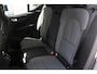 Volvo XC40 B4 Automaat Plus/Dark Achteruitrijcamera | Semi elektrische trekhaak | Stoelverwarming | Blind Spot | Stuurwiel verwarming | Google services | Bestuurdersstoel met geheugen | Harman/Kardon premium audio | Blind Spot | 18 inch lichtmetalen velgen |
